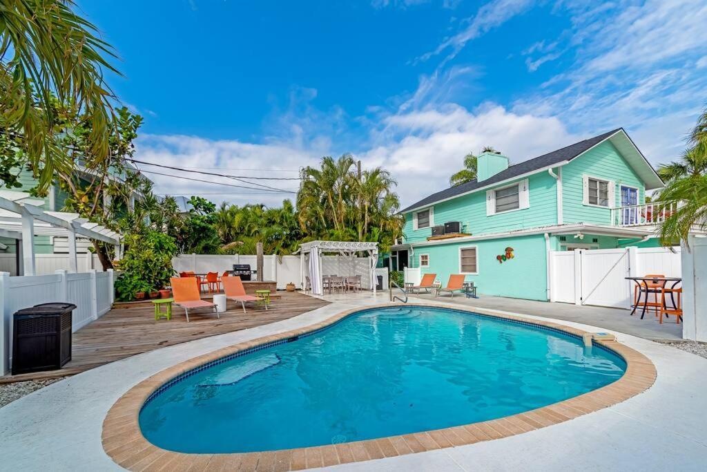 Walk To The Beach - Island Villa Siesta Key Eksteriør billede